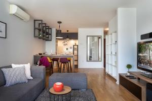 Fotografia z galérie ubytovania Spacious Apartment in Radnička Business Zone - FREE PARKING v Záhrebe