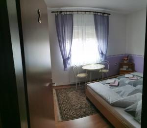 Fotografie z fotogalerie ubytování Gacka Rooms v destinaci Vrhovine