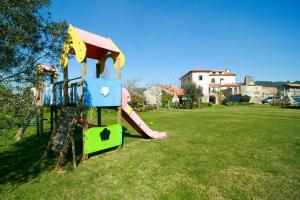 Parquinho infantil em Dias House