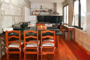 A cozinha ou cozinha compacta de Dias House
