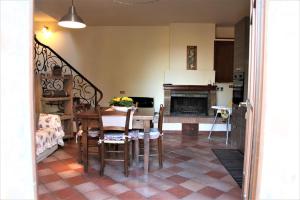 Malignano的住宿－CASA VACANZE CLAUDIA- 10 min da Siena，相簿中的一張相片