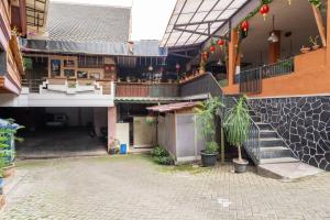 Foto da galeria de RedDoorz Plus near Balai Kota Batu 2 em Malang