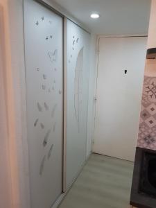Ein Badezimmer in der Unterkunft Studio au Coeur de Marseille