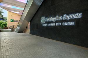 Gallery image of Holiday Inn Express Kuala Lumpur City Centre, an IHG Hotel in Kuala Lumpur