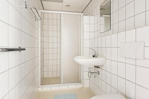 Phòng tắm tại Hotel de Waalehof
