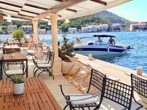 Gallery image of Accommodation Triton in Lastovo