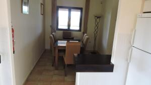 Kuchnia lub aneks kuchenny w obiekcie HL 017 ·HL 017 3 bedroom 2 bathroom, villa high standard
