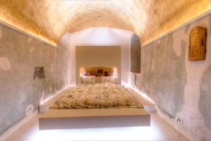 سرير أو أسرّة في غرفة في Chateau Třebešice