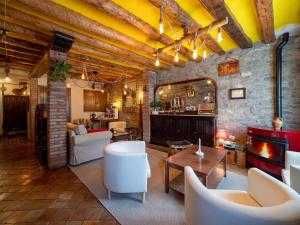 Posezení v ubytování CASA CRUZ - auto check-in