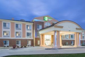 Gallery image of Holiday Inn Express Hotel & Suites Ames, an IHG Hotel in Ames