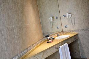 Bathroom sa Hotel Villa de Benavente