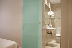 Kúpeľňa v ubytovaní Hotel Boutique Astorga + 33 fotografií