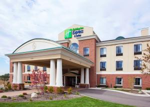 a rendering of a hampton inn and suites at Holiday Inn Express Hotel & Suites Howell by IHG in Howell