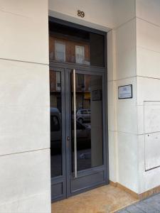 The facade or entrance of Apartamento LIVING Albacete Centro