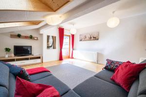 A seating area at Ferienwohnung Kienast