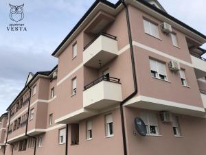 The building in which Az apartmant is located