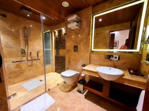 Vannituba majutusasutuses Hotel MBC Citadel Nashik