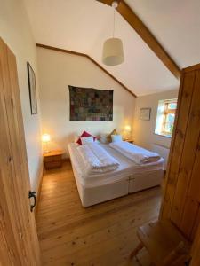 Gallery image of Sundance Cottage Sleeps 4 plus 2 in Camelford