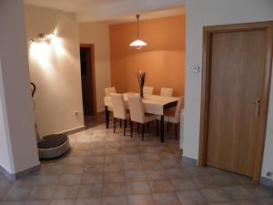 ภาพในคลังภาพของ Apartment Mladinic Brac ในปูชิสชา