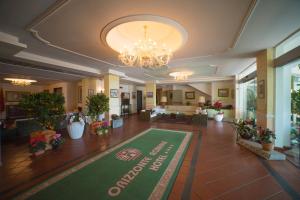 The lobby or reception area at Orizzonte Acireale Hotel