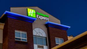 Holiday Inn Express Airdrie, an IHG Hotel