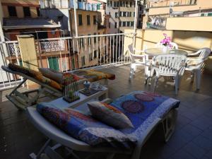 A balcony or terrace at Shanti 1