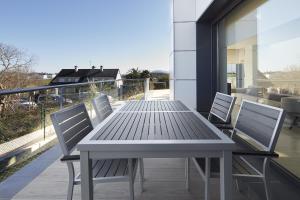 A balcony or terrace at Villa Alimar - Basque Stay