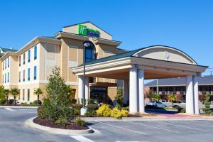 Gallery image of Holiday Inn Express Hotel & Suites Cordele North, an IHG Hotel in Cordele