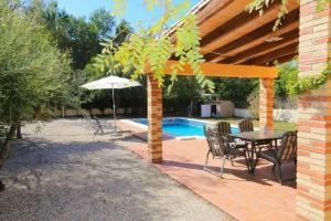 Kép AME447 Chalet con piscina privada 9x5m y jardín vallado szállásáról Les tres Cales városában a galériában