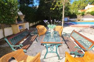 Kép AME447 Chalet con piscina privada 9x5m y jardín vallado szállásáról Les tres Cales városában a galériában