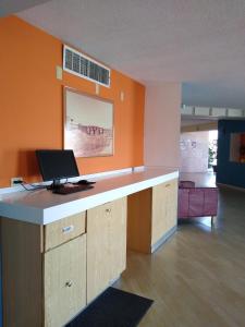 Köök või kööginurk majutusasutuses Hotel Colonial Ciudad Juarez