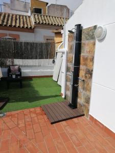 Patio alebo iná vonkajšia časť ubytovania Ático Azahar