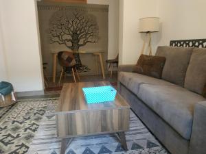 Posedenie v ubytovaní Apartamentos Fuente Nueva II