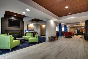 Gallery image of Holiday Inn Express Hotel & Suites Cedar Rapids I-380 at 33rd Avenue, an IHG Hotel in Cedar Rapids