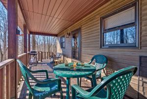 Gallery image of Quiet and Private Cabin about 5 Mi to Dale Hollow Lake! in Burkesville