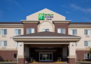 Imagen de la galería de Holiday Inn Express Hotel & Suites Brookings, an IHG Hotel, en Brookings