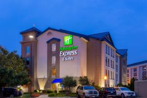 Holiday Inn Express & Suites Chicago-Midway Airport, an IHG Hotel
