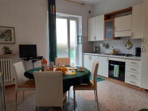 Kuchyňa alebo kuchynka v ubytovaní Saglia Apartments