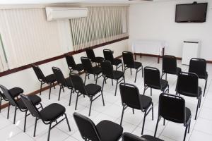 Área de negócios e/ou sala de conferências em Montblanc Hotel