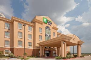Afbeelding uit fotogalerij van Holiday Inn Express Hotel & Suites Terrell, an IHG Hotel in Terrell