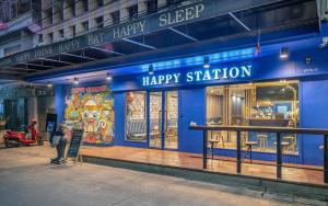 バンコクにあるHappy Station Bangkokのギャラリーの写真