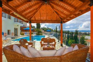 Πισίνα στο ή κοντά στο Villa Hera