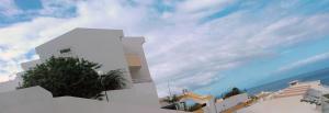A general sea view or a sea view taken from Az apartmant