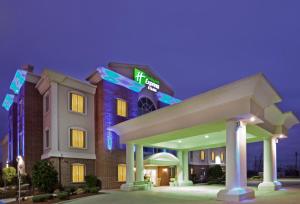 Zdjęcie z galerii obiektu Holiday Inn Express & Suites Waxahachie, an IHG Hotel w mieście Waxahachie