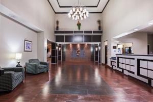 Imagen de la galería de Holiday Inn Express & Suites Cleveland, an IHG Hotel, en Cleveland