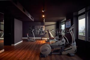 Fitness centrum a/nebo fitness zařízení v ubytování Van der Valk Hotel Sneek