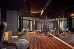 Fitness centrum a/nebo fitness zařízení v ubytování Van der Valk Hotel Sneek