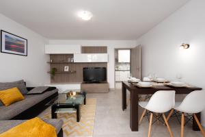 Kuchyň nebo kuchyňský kout v ubytování Apartment Stella