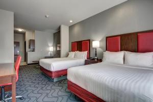 Holiday Inn Express and Suites Oklahoma City North, an IHG Hotel