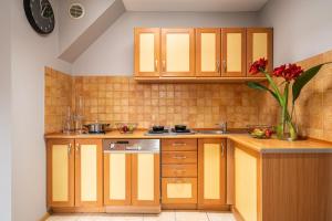 Kuchyňa alebo kuchynka v ubytovaní Absynt Hostel Wrocław